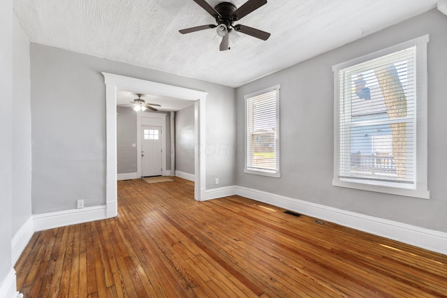 1165 Wager St Unit 1165-1167, Columbus, OH 43206 - unfurnished room with ceiling fan, baseboards, and wood-type flooring