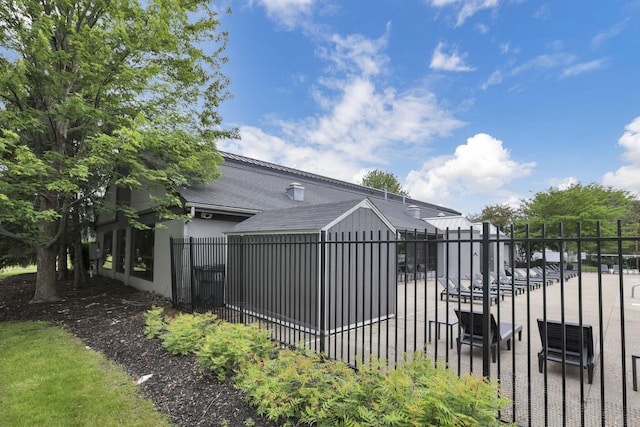 4712 Shalers Dr Unit 54A, Columbus, OH 43228 - view of swimming pool with fence