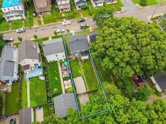 690 E Kossuth St, Columbus, OH 43206 - aerial perspective of suburban area featuring property parcel outlined