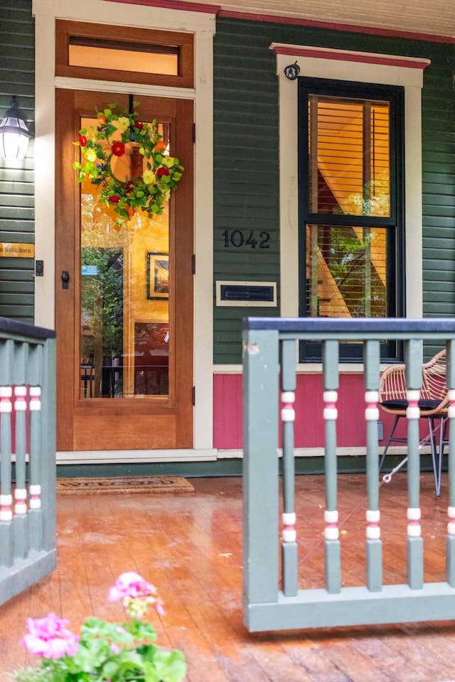 1042 Neil Ave, Columbus, OH 43201 - property entrance with covered porch
