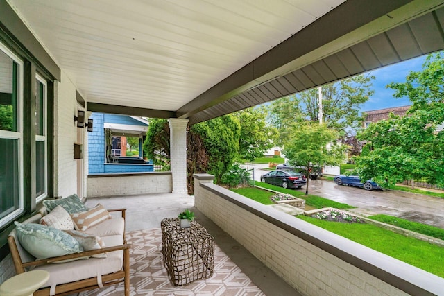 46 E Markison Ave, Columbus, OH 43207 - view of porch