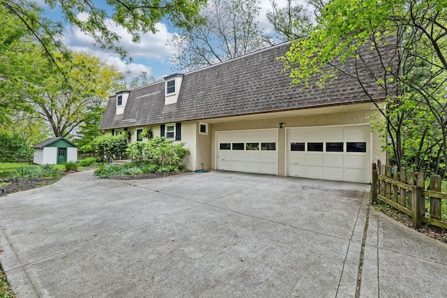 3245 Kioka Ave, Columbus, OH 43221 - photo 4