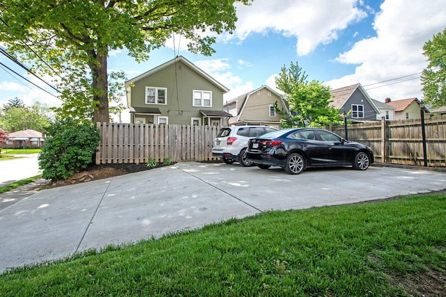 1306-1308 Wilson Ave, Columbus, OH 43206 - view of vehicle parking featuring fence