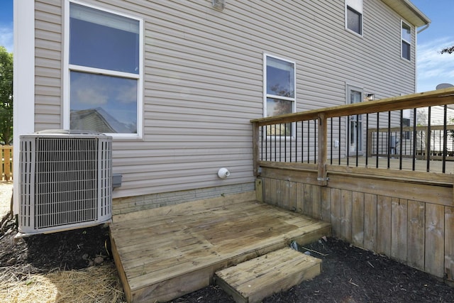 3907 Winding Path Dr, Canal Winchester, OH 43110 - wooden deck featuring central AC