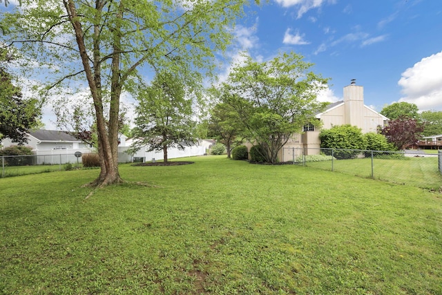230 Clover Ct, Newark, OH 43055 - view of yard