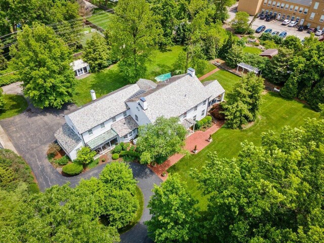 324 E N Broadway St, Columbus, OH 43214 - drone / aerial view
