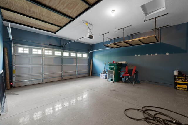9032 Polaris Lakes Dr, Columbus, OH 43240 - view of garage