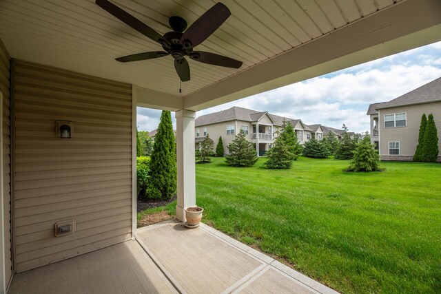 9032 Polaris Lakes Dr, Columbus, OH 43240 - view of patio with a residential view and ceiling fan