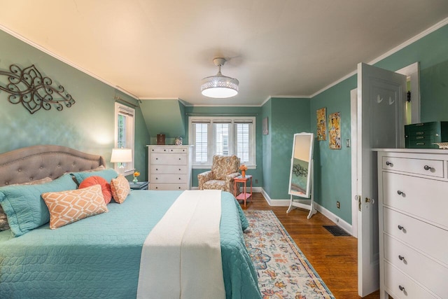 1674 Melrose Ave, Columbus, OH 43224 - bedroom with ornamental molding, wood finished floors, and baseboards
