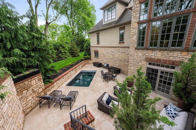 2060 Fontenay Pl, Upper Arlington, OH 43220 - view of patio featuring an outdoor hangout area and outdoor dining area