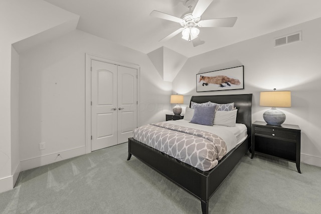 2060 Fontenay Pl, Upper Arlington, OH 43220 - bedroom featuring carpet flooring, a closet, ceiling fan, and baseboards