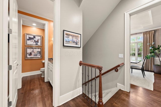 2060 Fontenay Pl, Upper Arlington, OH 43220 - hallway featuring an upstairs landing, baseboards, and dark wood-type flooring