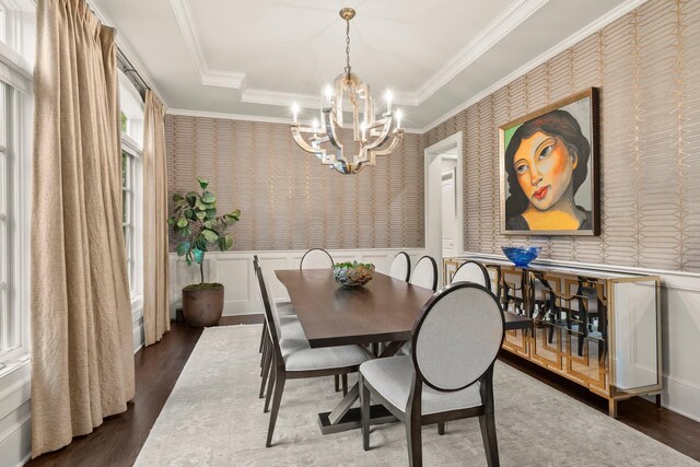 2060 Fontenay Pl, Upper Arlington, OH 43220 - dining room featuring wallpapered walls, a chandelier, wood finished floors, wainscoting, and crown molding