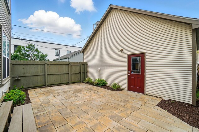 1077 Michigan Ave Unit 9, Columbus, OH 43201 - view of patio