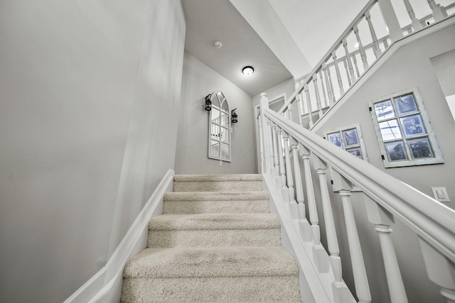 7257 Scioto Pkwy, Powell, OH 43065 - view of stairway