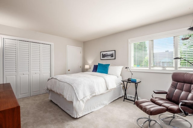 2790 Alliston Ct, Columbus, OH 43220 - bedroom with light colored carpet and a closet