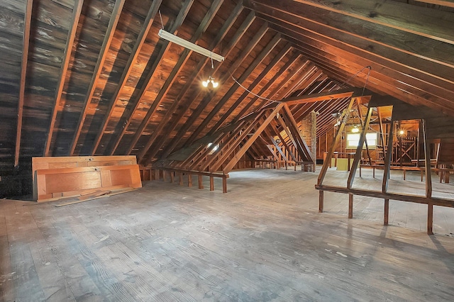 253 Robbins Dr, Newark, OH 43055 - view of attic
