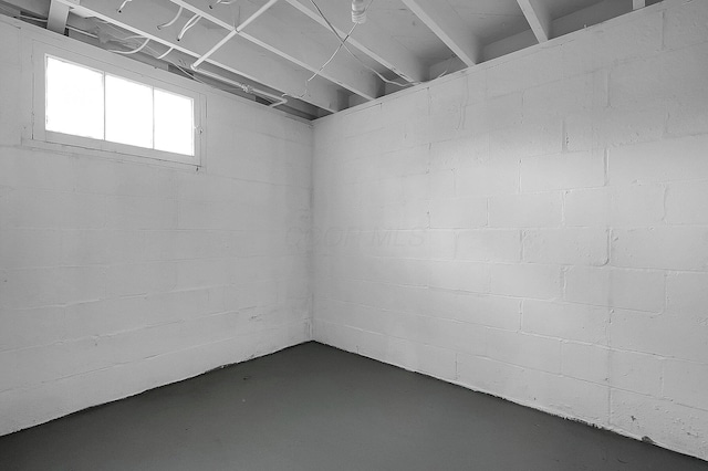 253 Robbins Dr, Newark, OH 43055 - view of basement