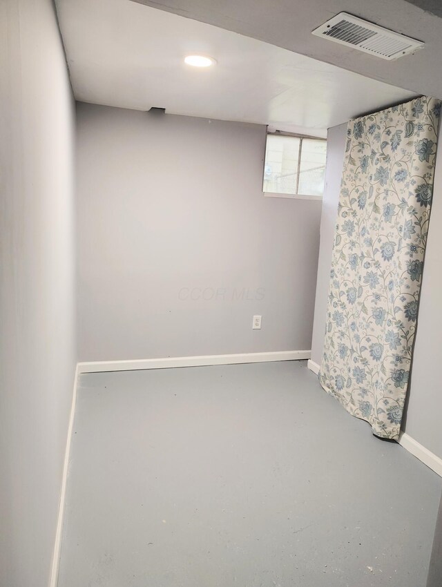 773 S Wayne Ave, Columbus, OH 43204 - basement featuring baseboards and recessed lighting