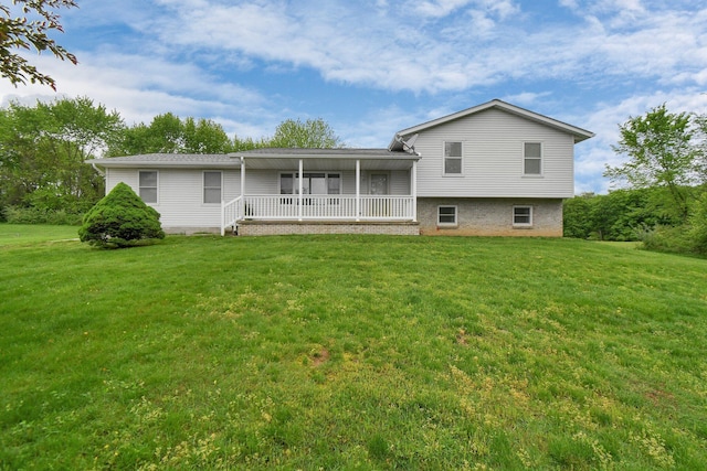 6301 Columbus Rd, Centerburg, OH 43011 - view of front of house with a front lawn