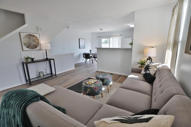 524 Autumn Ridge Cir, Pickerington, OH 43147 - living room featuring wood finished floors and baseboards
