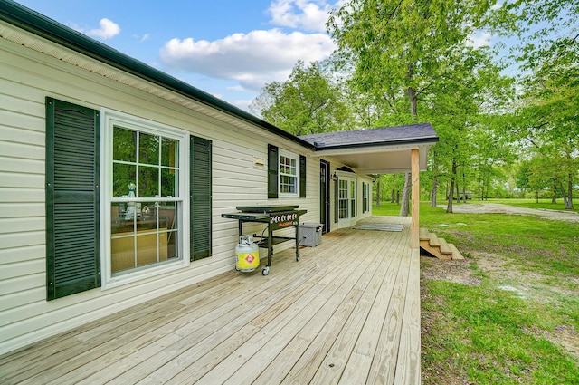6125 Stafford Rd, Washington Court House, OH 43160 - deck with a lawn