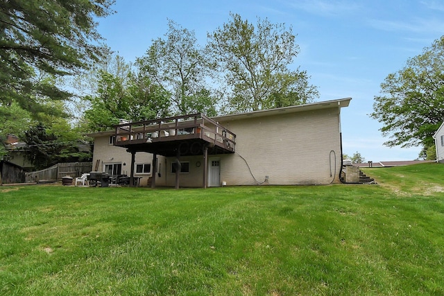 2116 Dunzweiler Dr, Zanesville, OH 43701 - back of property featuring a deck