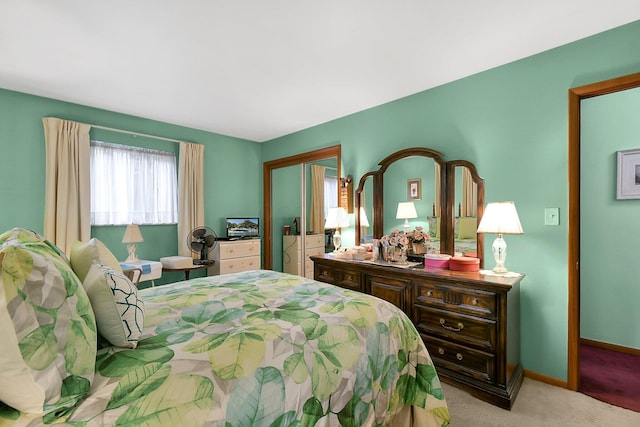2116 Dunzweiler Dr, Zanesville, OH 43701 - bedroom featuring carpet floors and baseboards