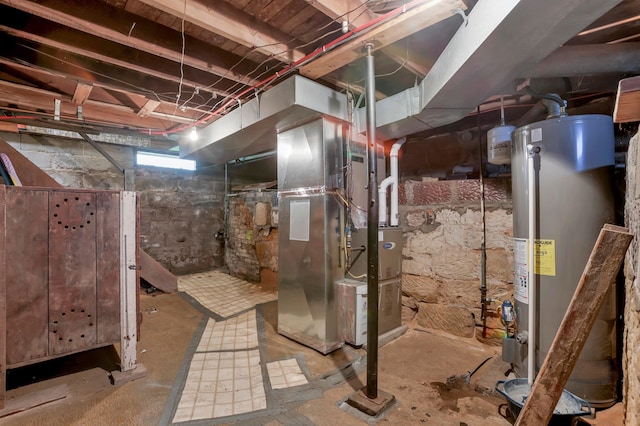 222 Union St, Lancaster, OH 43130 - unfinished below grade area featuring water heater and heating unit