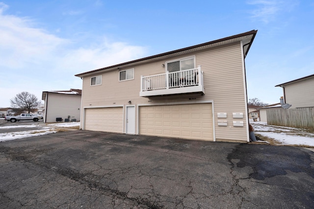 2424 Ravenel Dr, Columbus, OH 43209 - photo 3