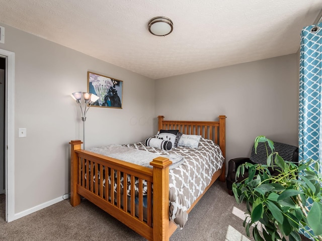 299 Stonhope Dr, Delaware, OH 43015 - carpeted bedroom featuring baseboards