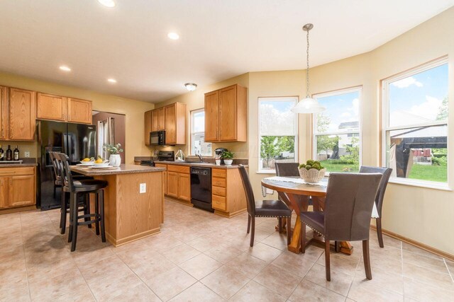 8096 Willow Brook Crossing Dr, Blacklick, OH 43004