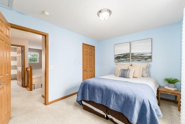 8096 Willow Brook Crossing Dr, Blacklick, OH 43004