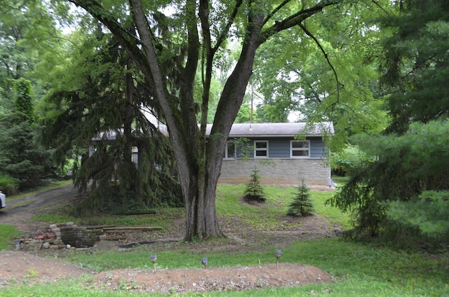 494 Park Overlook Dr, Worthington, OH 43085 - view of yard