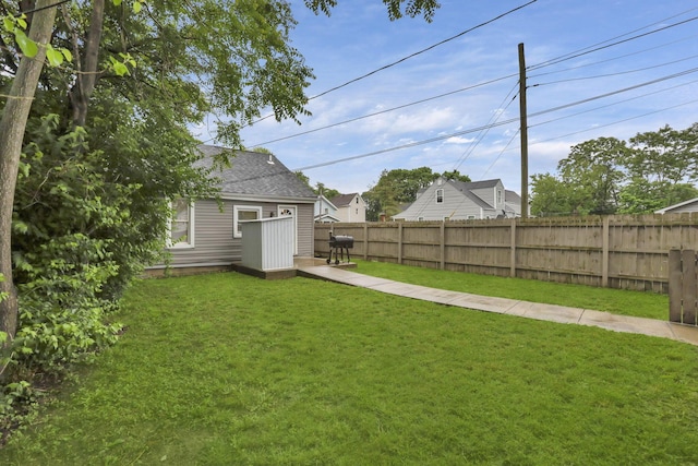 155 N Harris Ave, Columbus, OH 43204 - view of yard