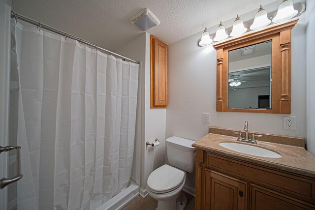 1019 Wallace Dr, Delaware, OH 43015 - full bath with toilet, vanity, tile patterned floors, ceiling fan, and a shower with curtain