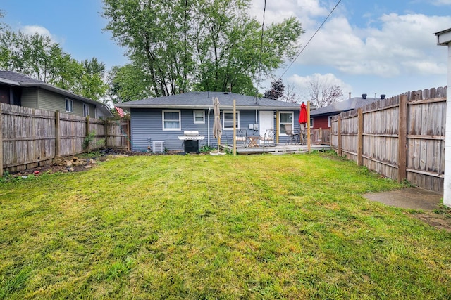 780 Basswood Rd, Columbus, OH 43207 - rear view of house with a wooden deck