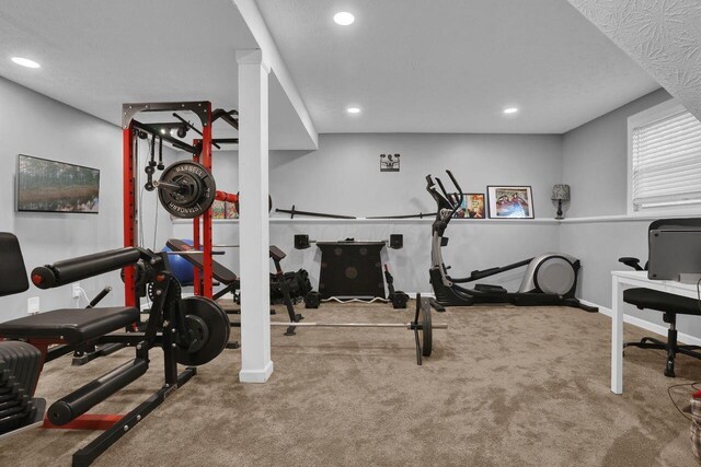 5756 Saffron Ave, Galloway, OH 43119 - workout room with carpet, recessed lighting, and baseboards