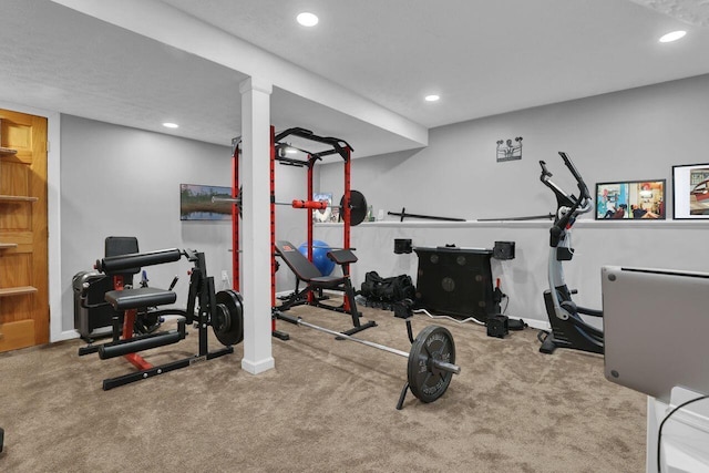 5756 Saffron Ave, Galloway, OH 43119 - workout room with carpet flooring, recessed lighting, and baseboards