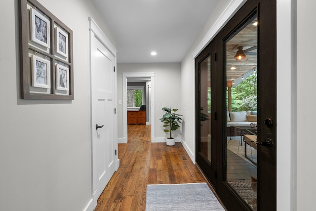 429 N Old State Rd, Delaware, OH 43015 - corridor featuring dark wood-style flooring, baseboards, and recessed lighting