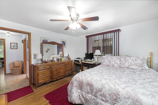 2747 Castlewood Rd, Columbus, OH 43209 - bedroom with wood finished floors and a ceiling fan