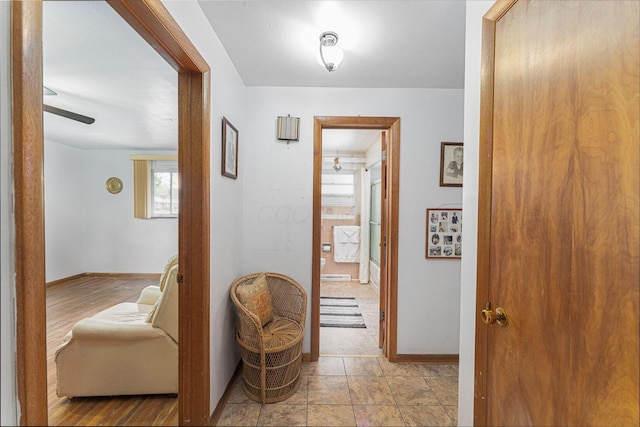 2747 Castlewood Rd, Columbus, OH 43209 - corridor featuring baseboards