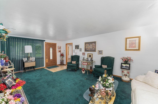 2747 Castlewood Rd, Columbus, OH 43209 - living room featuring carpet flooring