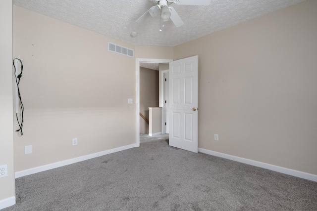 6289 Corley Dr, Dublin, OH 43016 - empty room featuring a ceiling fan, a textured ceiling, carpet, and baseboards