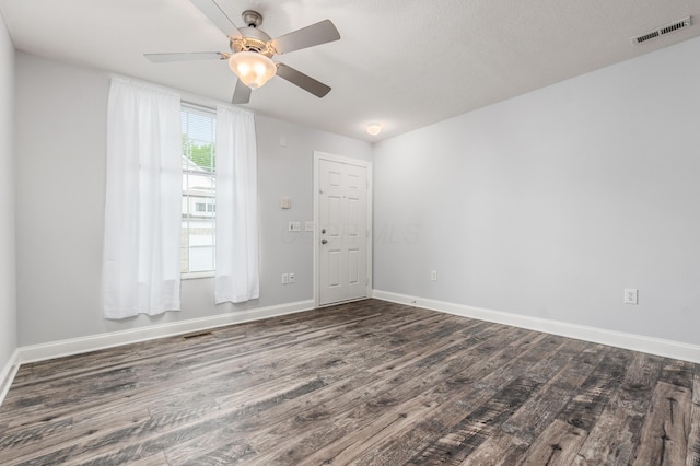 5962 Thunder Gulch Dr, New Albany, OH 43054 - empty room featuring wood finished floors, baseboards, and ceiling fan