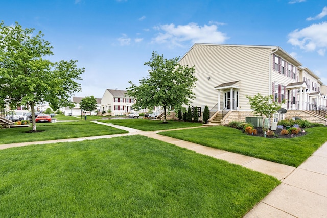 5962 Thunder Gulch Dr, New Albany, OH 43054 - view of front facade featuring a front lawn and a residential view