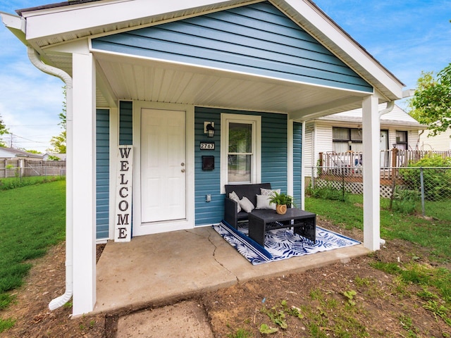 2767 Hiawatha St, Columbus, OH 43211 - property entrance featuring covered porch