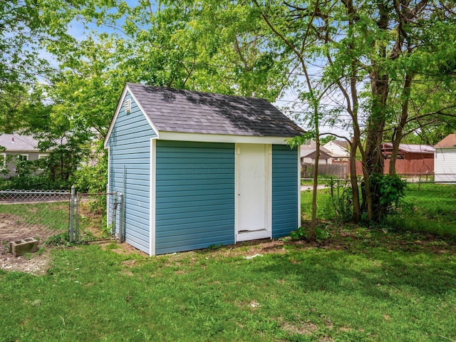 2767 Hiawatha St, Columbus, OH 43211 - view of shed