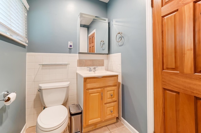 789 Chelsea Ave, Columbus, OH 43209 - half bathroom with tile patterned floors, toilet, and vanity