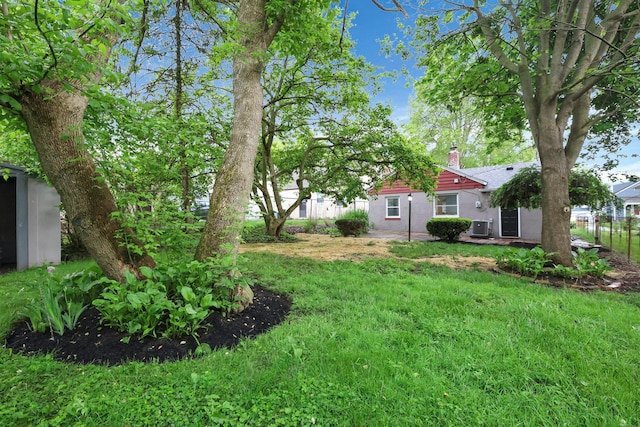 234 Rosslyn Ave, Columbus, OH 43214 - view of yard featuring central air condition unit